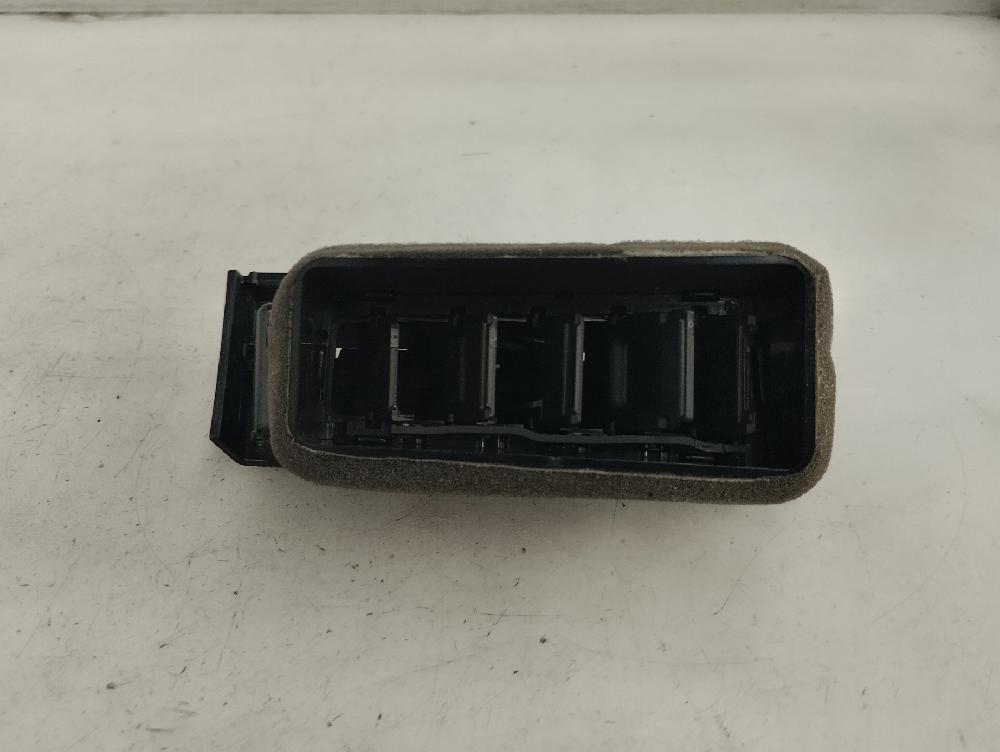 REJILLA AIREADORA SEAT ARONA 1.6 MT 95CV | 70KW