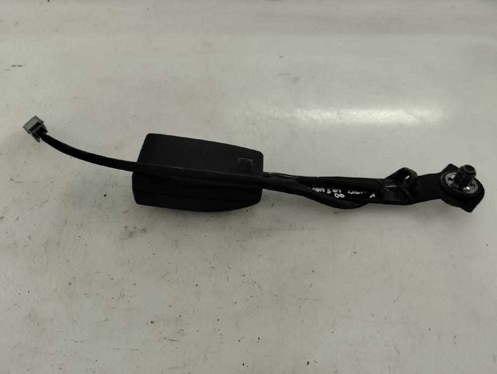 ANCLAJE CINTURON DELANTERO DERECHO MAZDA 3 2.2 CITD MT 150CV