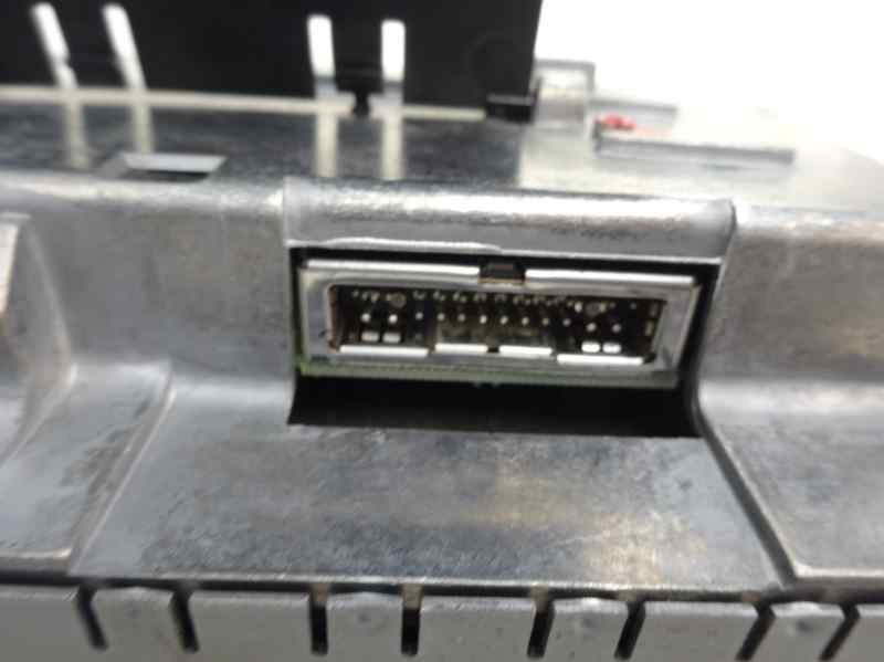 PANTALLA MULTIFUNCION AUDI A6 2.0 TDI MT 140CV | 103KW