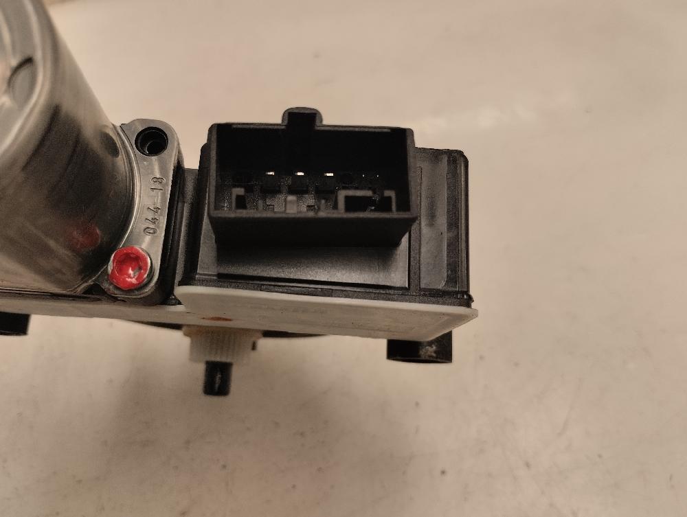 MOTOR ELEVALUNAS TRASERO IZQUIERDO SEAT ARONA 1.6 MT 95CV | 70KW