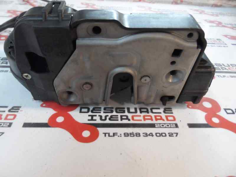 CERRADURA PUERTA TRASERA DERECHA MERCEDES BENZ CLASE C 2.2 MT 122CV | 90KW