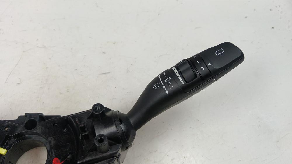 MANDO MULTIFUNCION KIA CEED 1.6 CRDI DCT 136CV