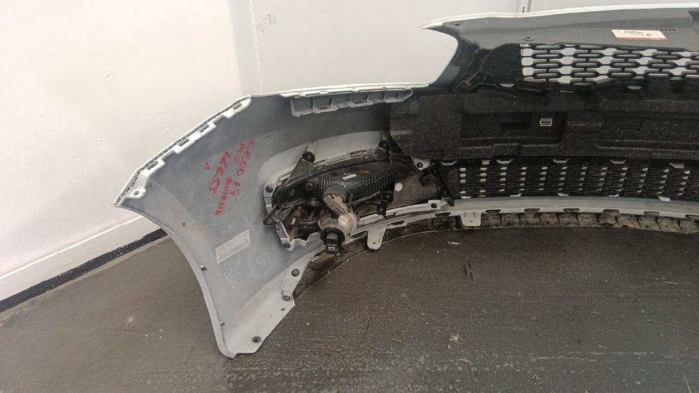 PARAGOLPES DELANTERO KIA CEED 1.4 MT 90CV | 66KW