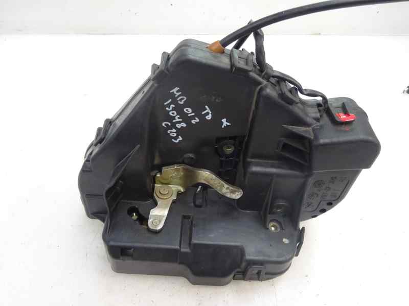 CERRADURA PUERTA TRASERA DERECHA MERCEDES BENZ CLASE C 2001 2.2 MT 143CV | 105KW