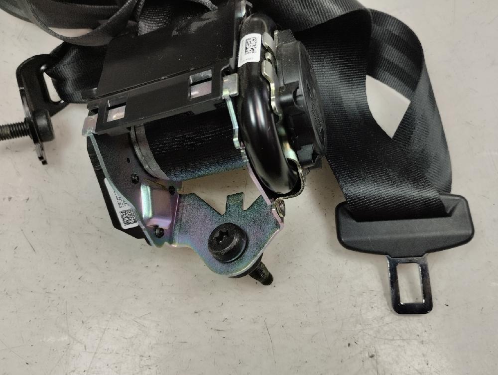CINTURON SEGURIDAD TRASERO DERECHO FORD FOCUS 1.0 ECOBOOST MT 100CV | 74KW