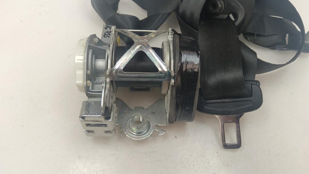 CINTURON SEGURIDAD DELANTERO DERECHO CITROEN C4 CACTUS 1.2 MT 110CV | 81KW