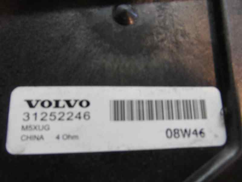 ALTAVOZ VOLVO C30 2.0 D MT 136CV
