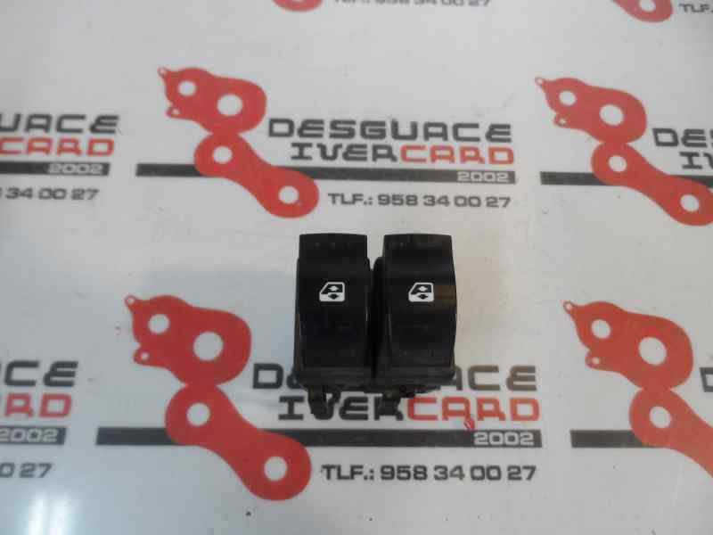 MANDO ELEVALUNAS DELANTERO IZQUIERDO RENAULT MEGANE 2006 1.5 DCI MT 106CV