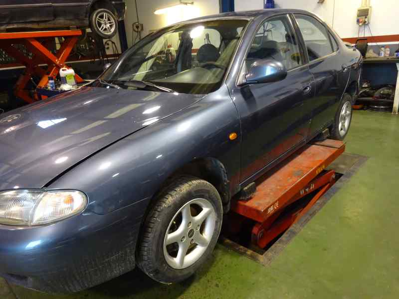 FARO IZQUIERDO HYUNDAI LANTRA 1996 1.6 MT 114CV | 84KW