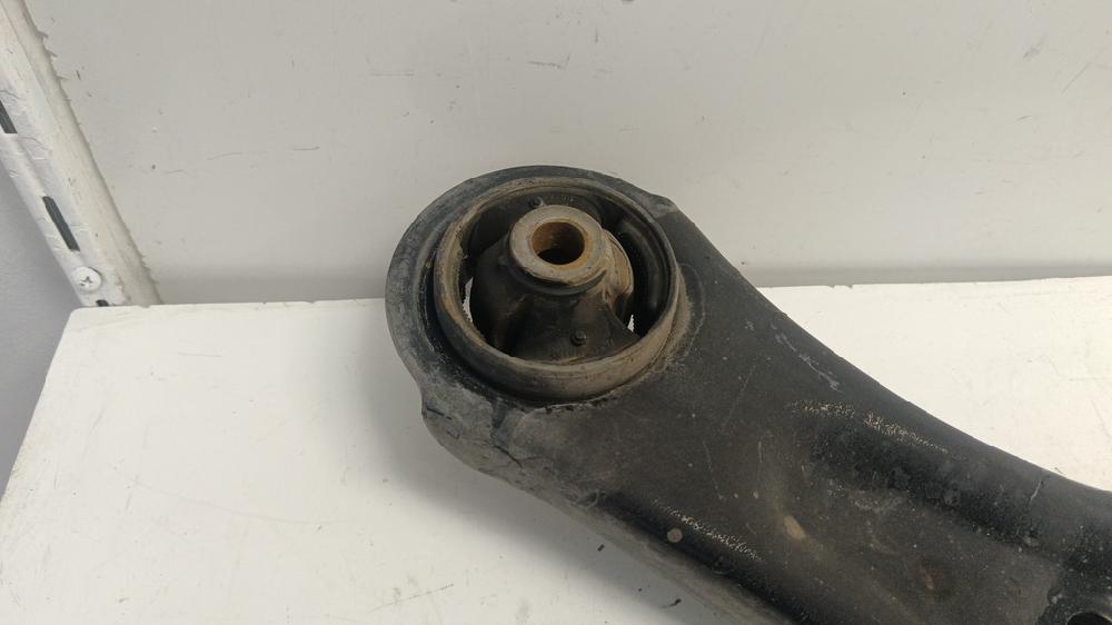 BRAZO SUSPENSION INFERIOR DELANTERO IZQUIERDO HYUNDAI TUCSON 1.6 MT 132CV