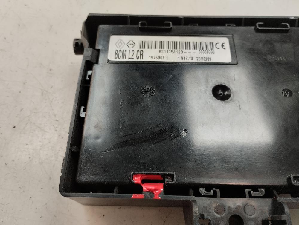 CAJA RELES FUSIBLES RENAULT CLIO 1.5 DCI MT 85CV
