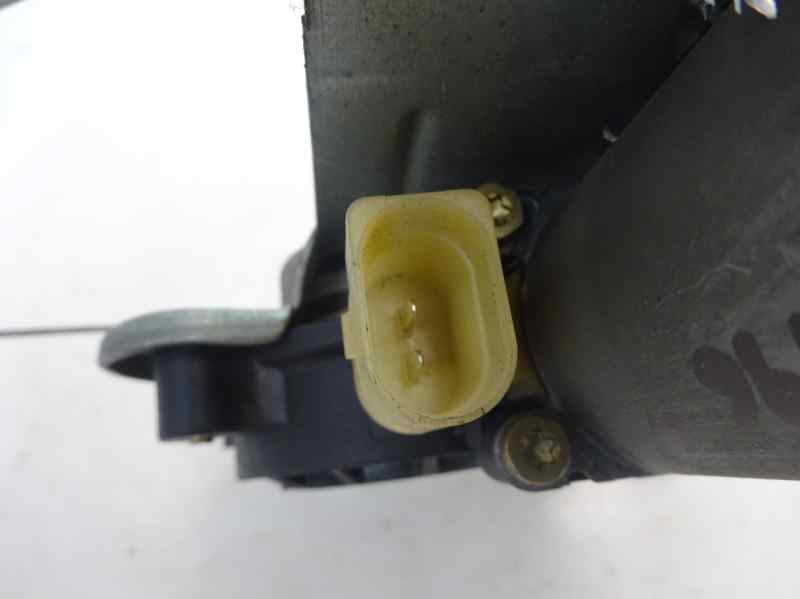 ELEVALUNAS TRASERO IZQUIERDO VOLVO V70 2.4 TD MT 130CV