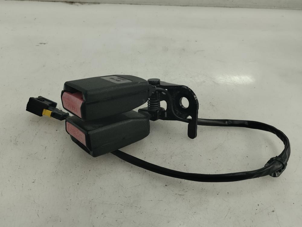 ANCLAJE CINTURON TRASERO DERECHO PEUGEOT 207 1.4 HDI MT 70CV