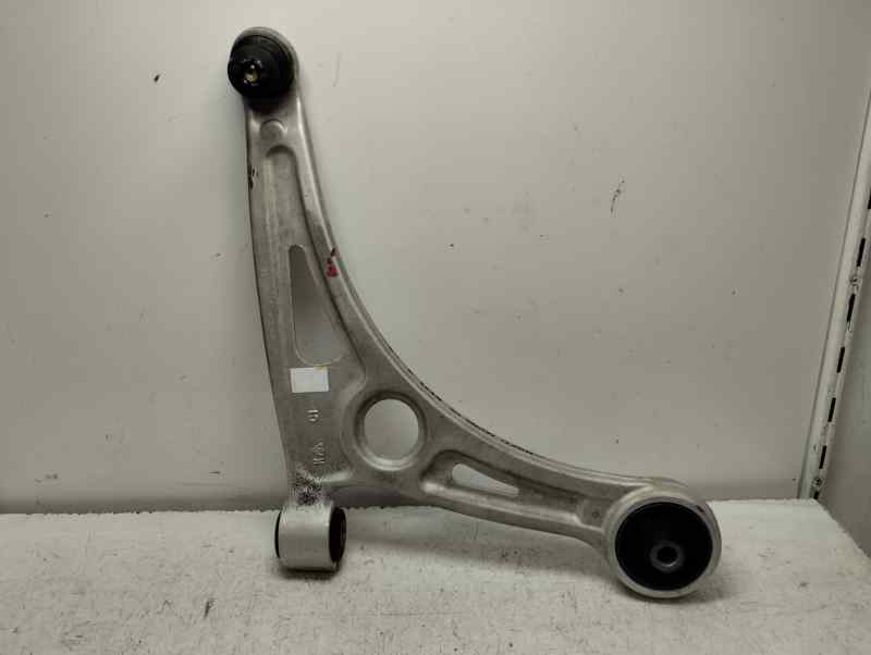 BRAZO SUSPENSION INFERIOR DELANTERO DERECHO KIA NIRO 1.6 AMT 105CV | 77KW