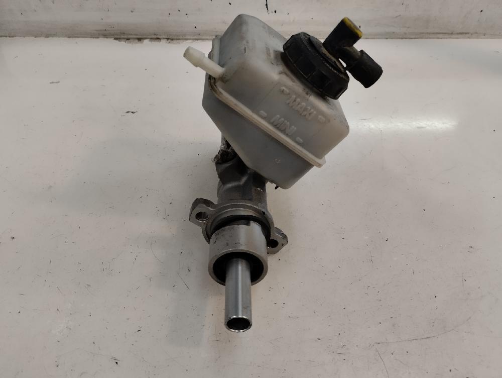 BOMBA FRENO RENAULT 12 2006 OTROS