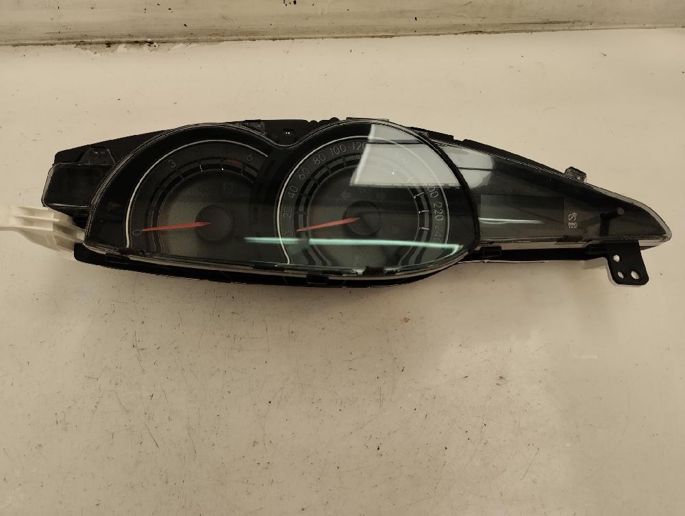 CUADRO INSTRUMENTOS TOYOTA VERSO 2.0 D-4D MT 128CV