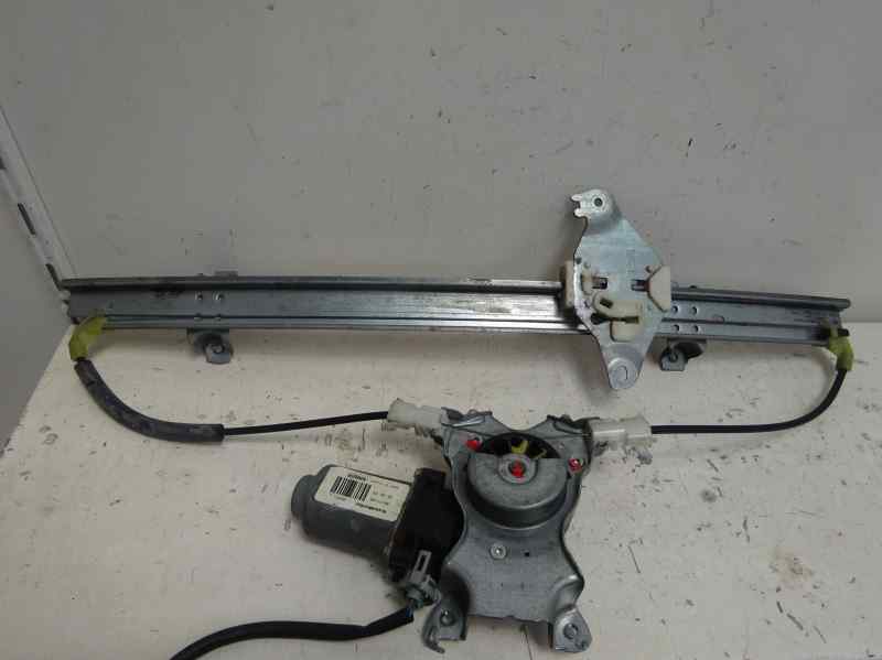 ELEVALUNAS DELANTERO IZQUIERDO NISSAN ALMERA TINO 1.8 MT 116CV