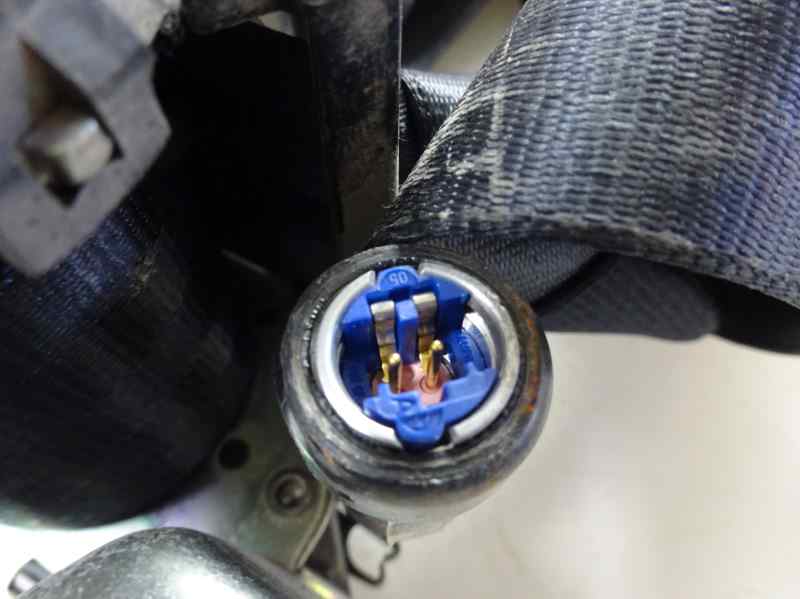 CINTURON SEGURIDAD DELANTERO DERECHO AUDI A4 2.0 TDI MT QUATTRO 140CV