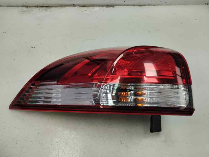 PILOTO TRASERO IZQUIERDO RENAULT CLIO 0.9 TSE MT 90CV