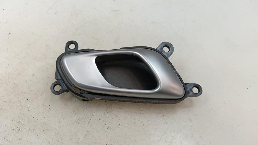MANETA INTERIOR TRASERA DERECHA KIA CEED 1.6 CRDI DCT 136CV