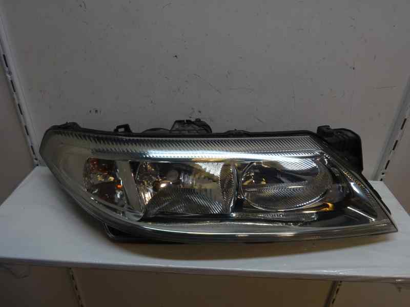 FARO DERECHO RENAULT LAGUNA 1.9 DCI MT 120CV | 88KW