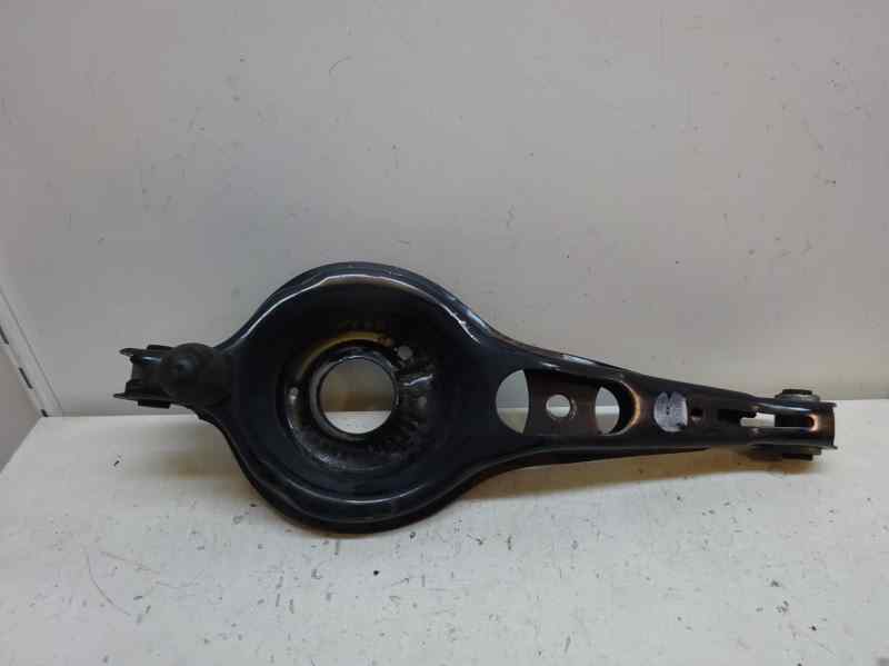 BRAZO SUSPENSION INFERIOR TRASERO DERECHO FORD FOCUS 2016 1.0 ECOBOOST MT 100CV