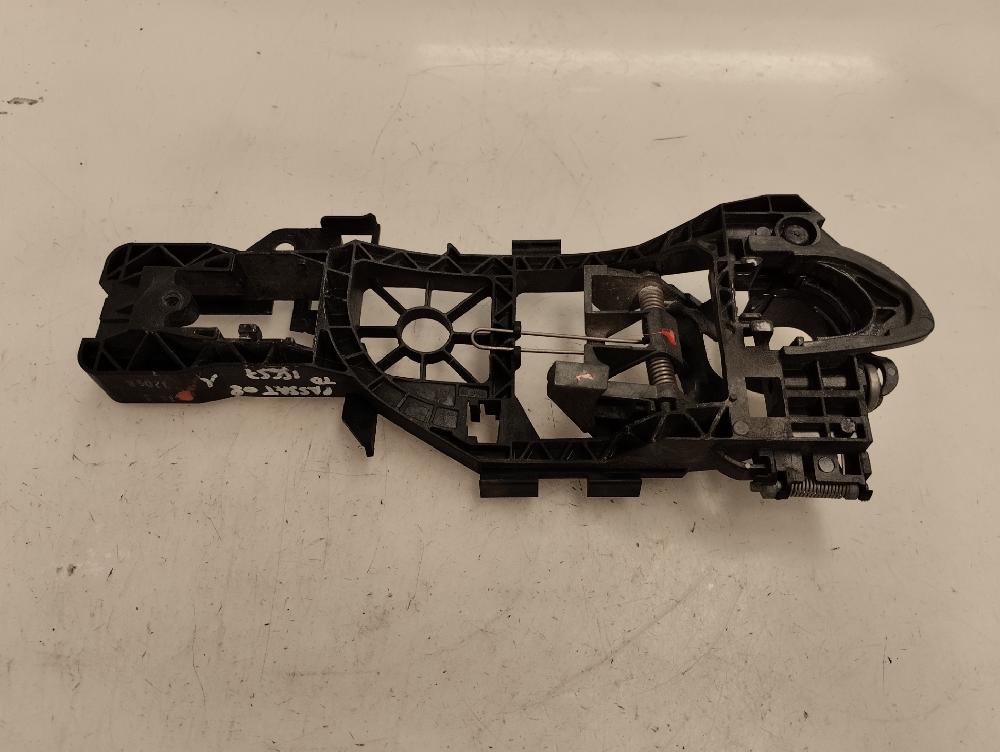 SOPORTE MANETA EXTERIOR PUERTA TRASERA DERECHA VOLKSWAGEN PASSAT 2008 2.0 TDI 4MOTION DSG 170CV