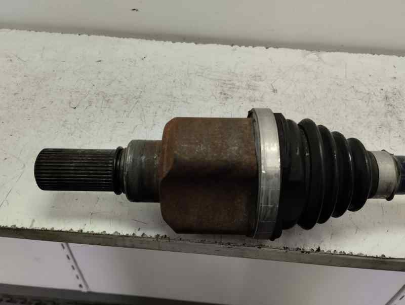 TRANSMISION DELANTERA IZQUIERDA DS 3 1.2 MT 110CV | 81KW