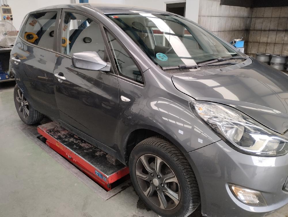 LUZ INTERIOR HYUNDAI IX20 2018 1.4 MT BLUE 90CV