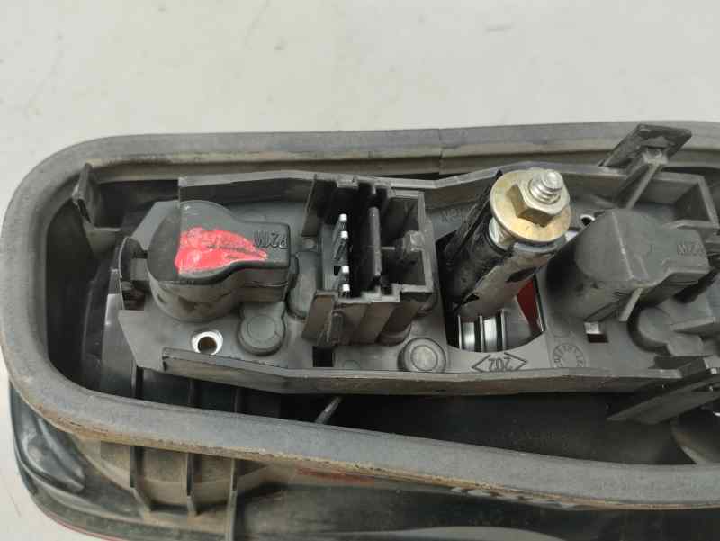 PILOTO TRASERO DERECHO INTERIOR RENAULT LAGUNA 1.9 DCI MT 130CV