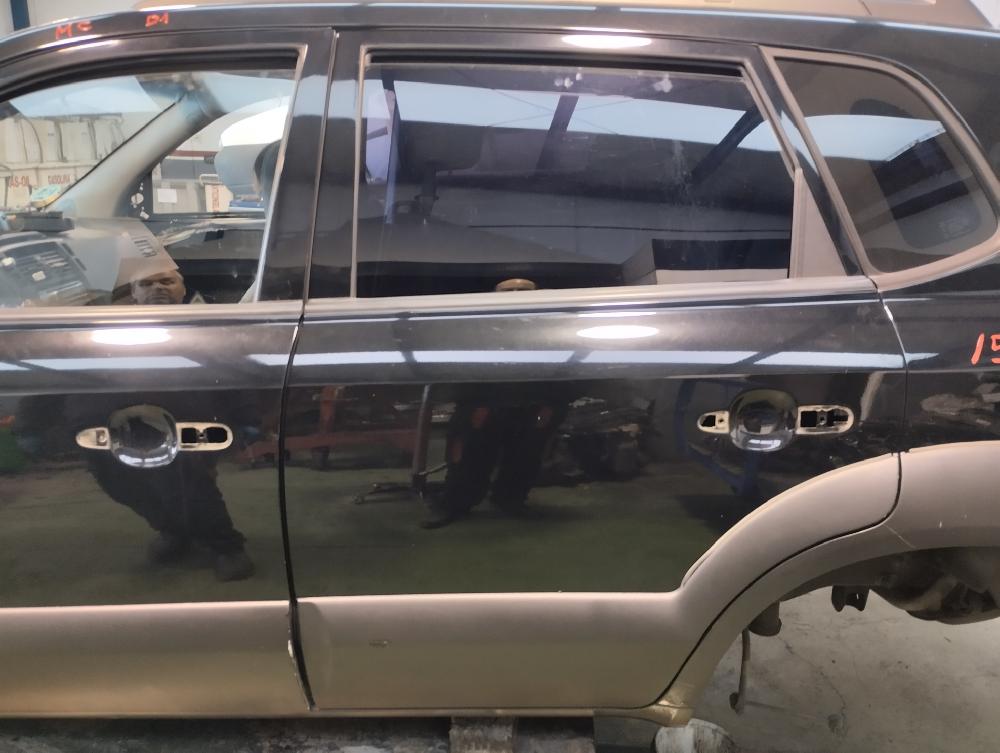 PUERTA TRASERA IZQUIERDA HYUNDAI TUCSON 2.0 CRDI MT 2WD 140CV | 103KW