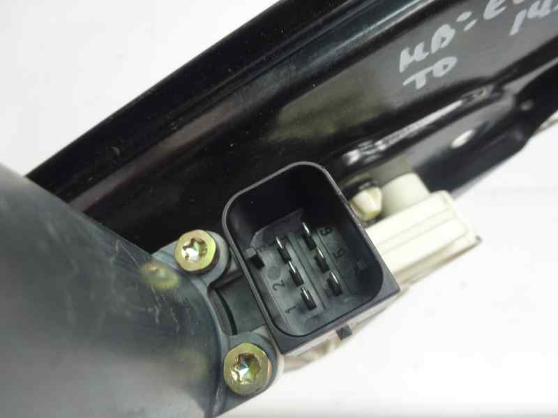 ELEVALUNAS TRASERO DERECHO MERCEDES BENZ CLASE E 2.7 AT 177CV | 130KW