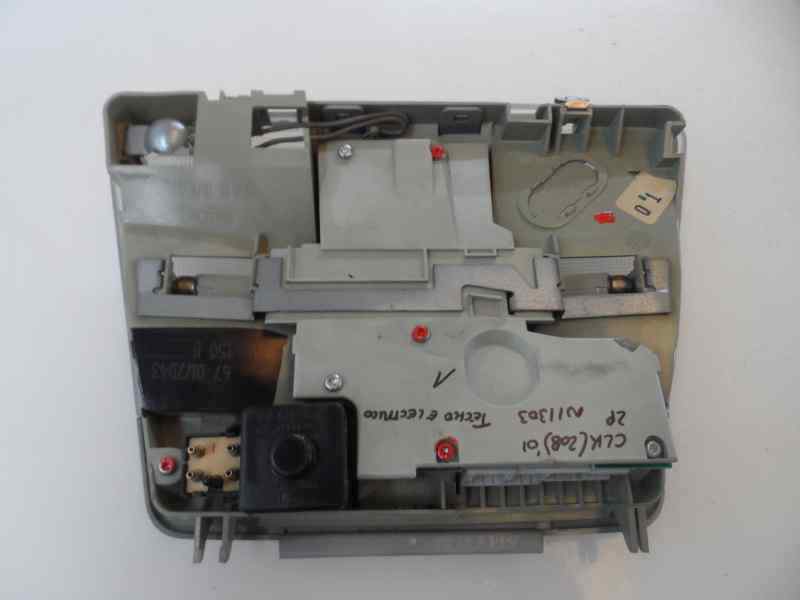 LUZ INTERIOR MERCEDES BENZ CLASE CLK 2.3 CLK 230 MT 197CV