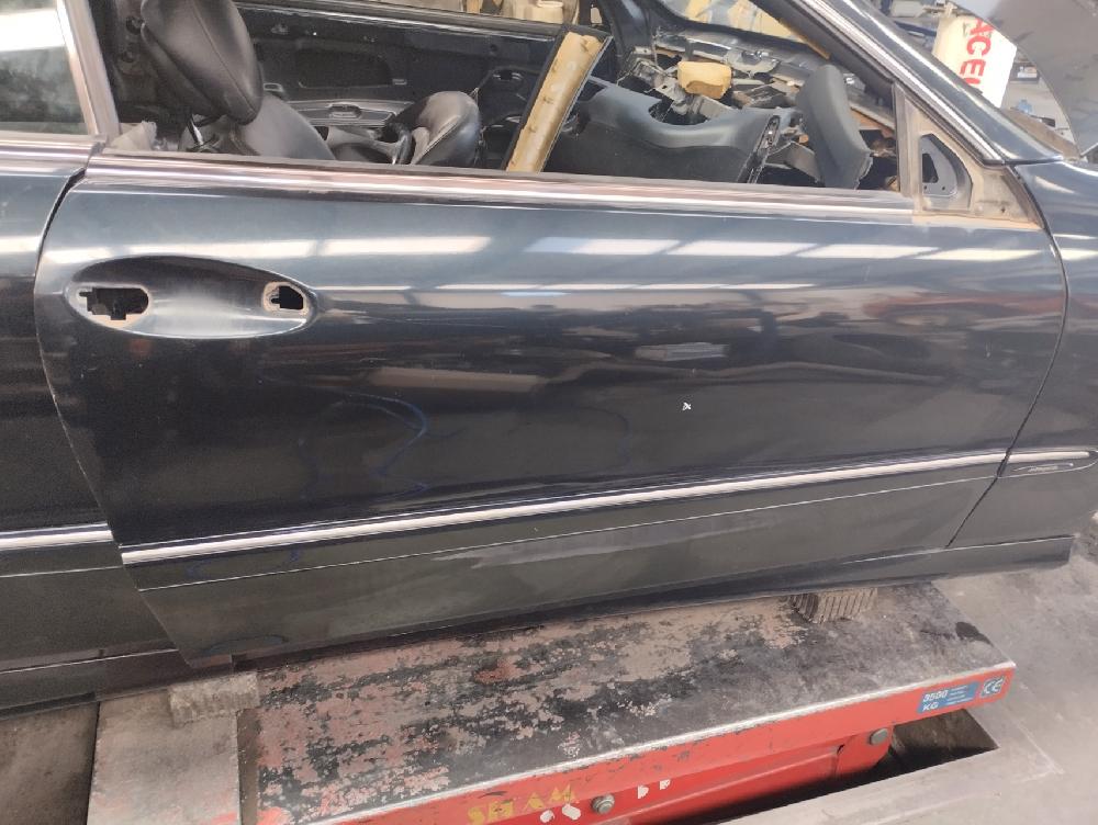 PUERTA DELANTERA DERECHA MERCEDES BENZ CLASE CLK 3.0 CLK 320 CDI MT 224CV