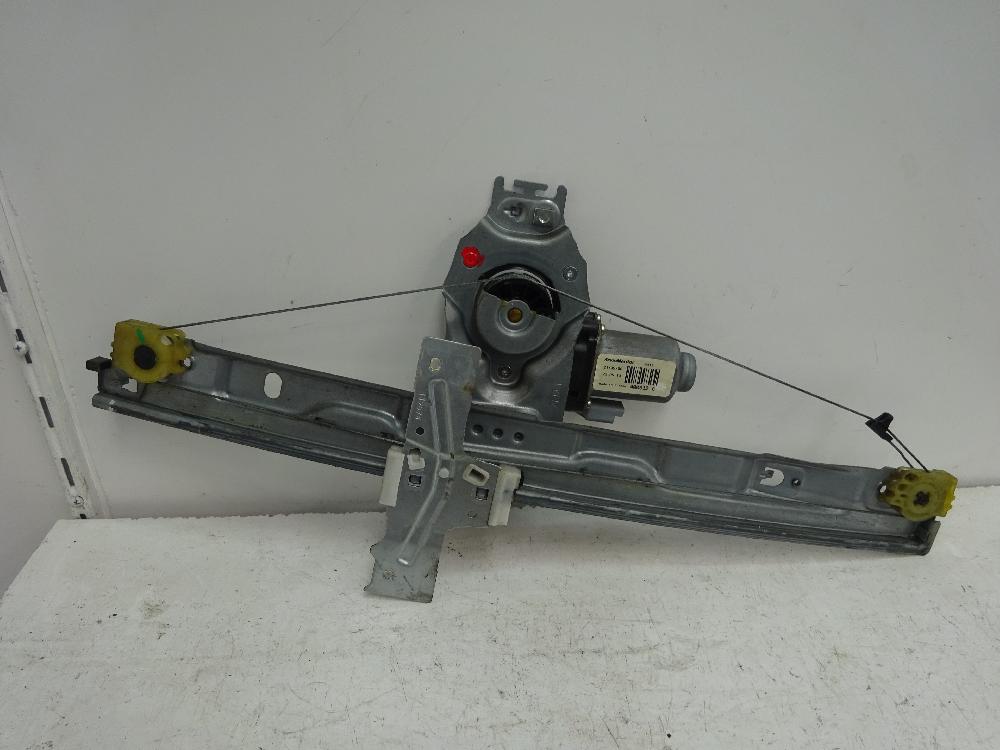ELEVALUNAS DELANTERO DERECHO PEUGEOT 207 1.4 HDI MT 70CV