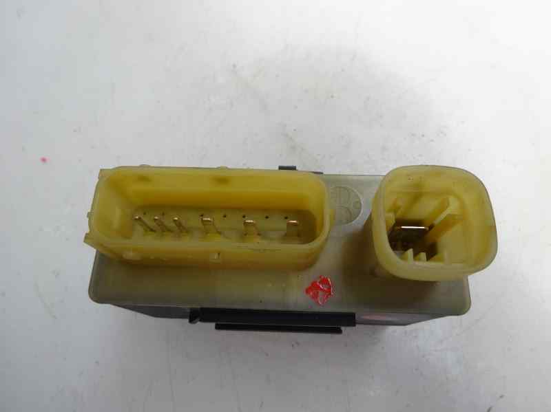 CAJA PRECALENTAMIENTO PEUGEOT 308 1.6 HDI MT 112CV