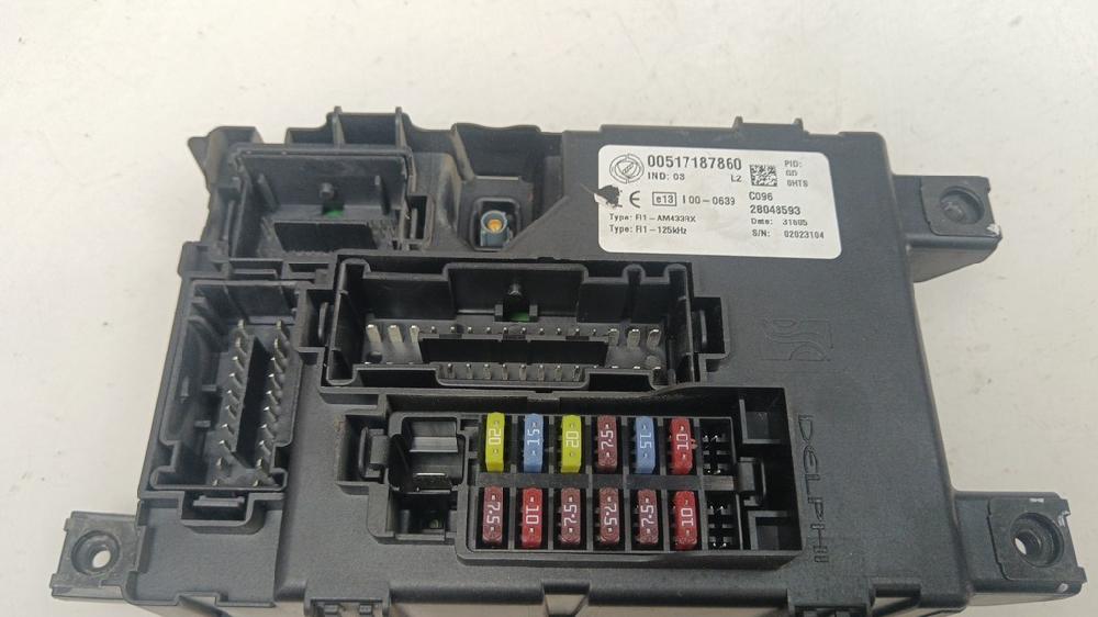 CAJA RELES FUSIBLES FIAT GRANDE PUNTO 1.3 MULTIJET 16V 5 MT 75CV
