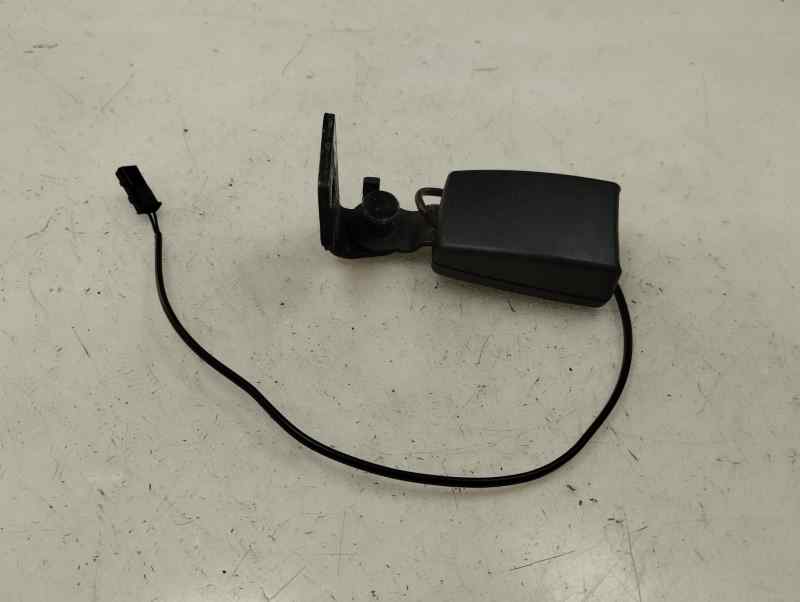 ANCLAJE CINTURON TRASERO IZQUIERDO OPEL CORSA 2019 1.4 MT 90CV | 66KW