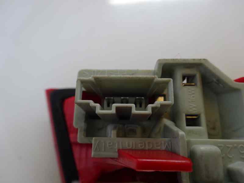 PILOTO TRASERO DERECHO INTERIOR AUDI A3 1.9 TDI MT 105CV