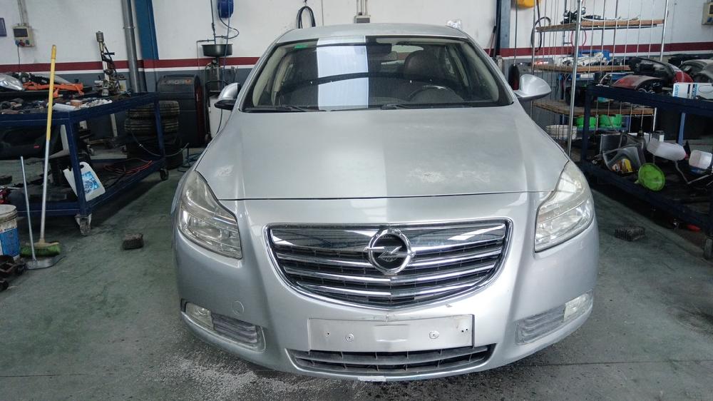 OPEL INSIGNIA 2008 2.0 CDTI MT 130CV