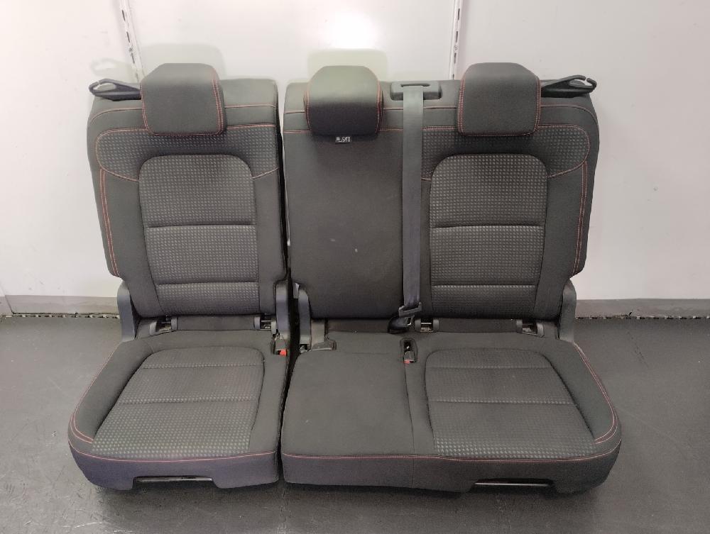 JUEGO ASIENTOS COMPLETO FORD KUGA 1.5 150CV | 110KW, GASOLINA, MT, ACCIONAMIENTO DELANTERO
