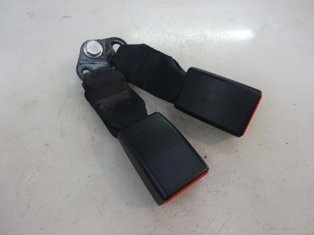 ANCLAJE CINTURON TRASERO DERECHO DACIA SANDERO 0.9 TCE MT 97CV