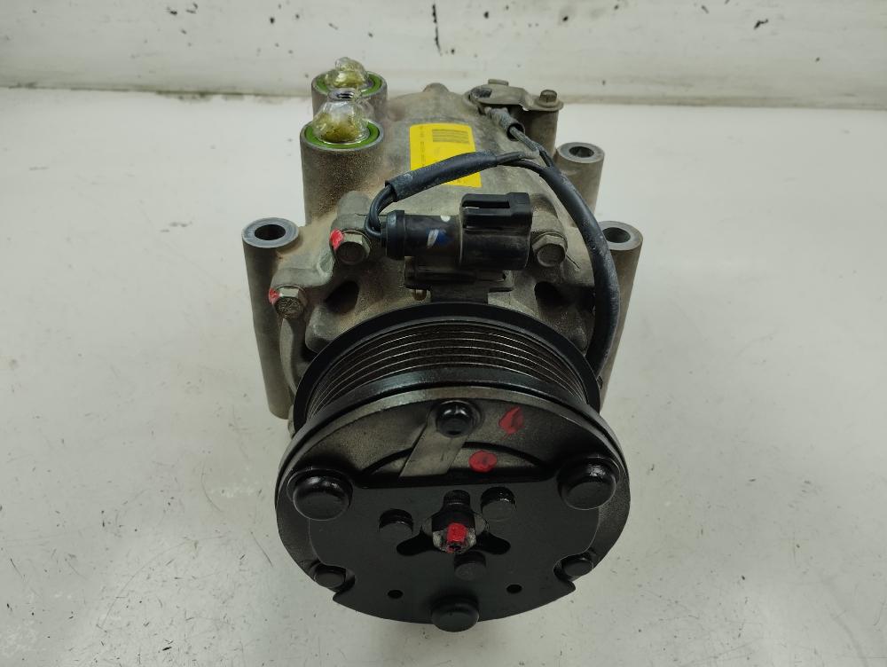 COMPRESOR AIRE ACONDICIONADO FORD FIESTA 1.3 MT 68CV