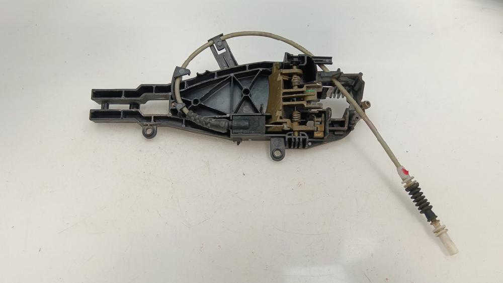 SOPORTE MANETA EXTERIOR DELANTERA DERECHA BMW SERIE 3 2.0 320I MT 170CV