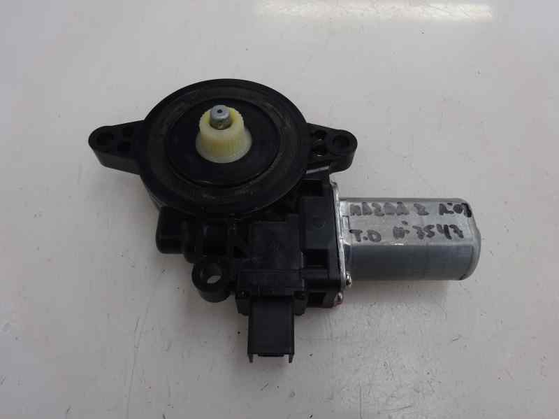 MOTOR ELEVALUNAS TRASERO DERECHO MAZDA 2 1.3 MT 84CV