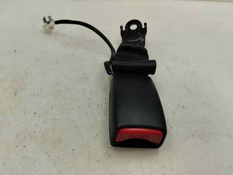 ANCLAJE CINTURON TRASERO DERECHO NISSAN QASHQAI 1.3 MT 158CV | 116KW