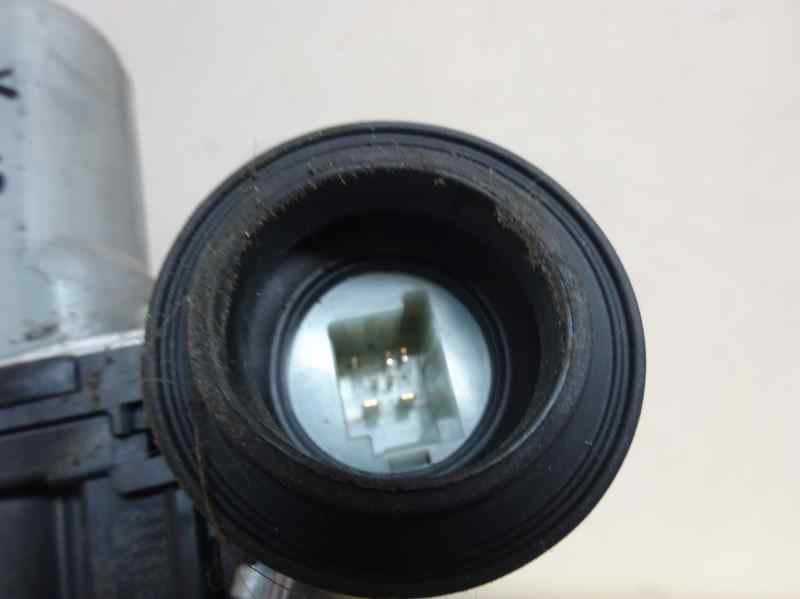 ELEVALUNAS DELANTERO IZQUIERDO TOYOTA PRIUS 1.8CVT 99CV