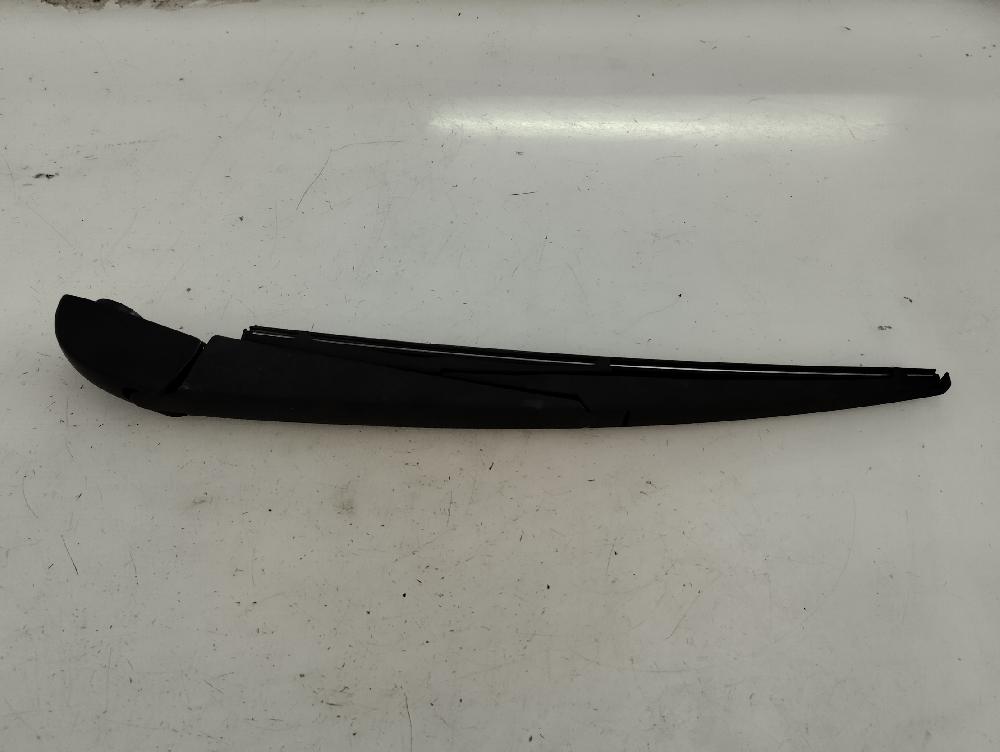 BRAZO LIMPIA TRASERO TOYOTA VERSO 1.6 MT 132CV | 97KW