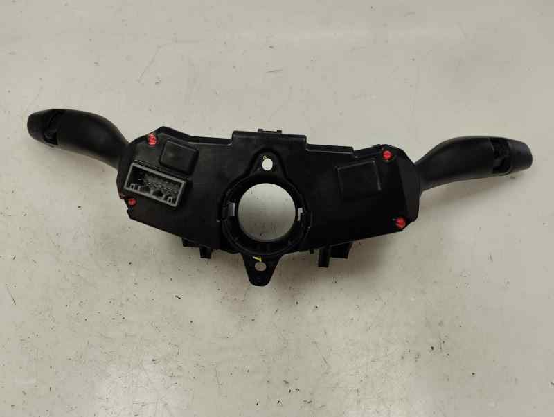 MANDO MULTIFUNCION KIA CEED 1.6 CRDI MT 136CV