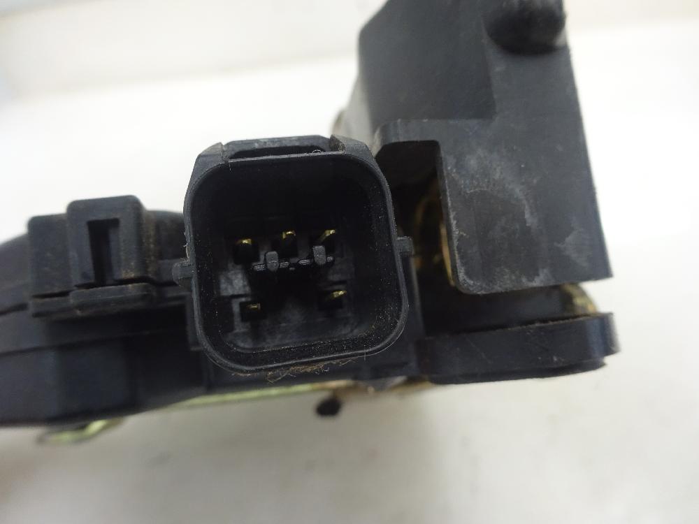CERRADURA PUERTA DELANTERA IZQUIERDA MITSUBISHI GRANDIS 2.0 DI-D MT 134CV